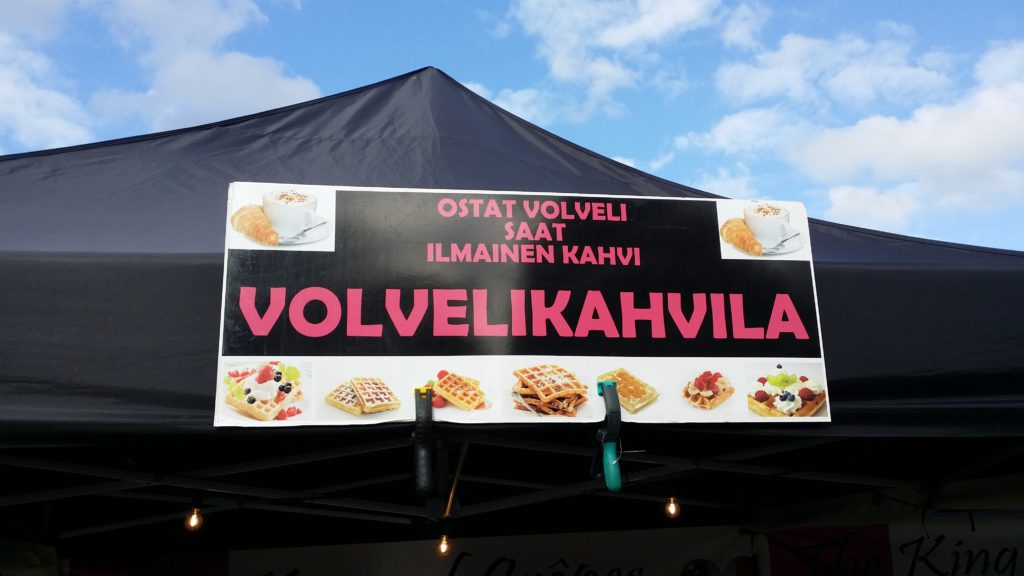 "Ostat volveli saat ilmainen kahvi - volvelikahvila"